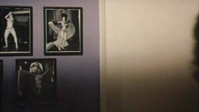 Романска курва, курва Ева, бара аматерски слики во хотелската соба